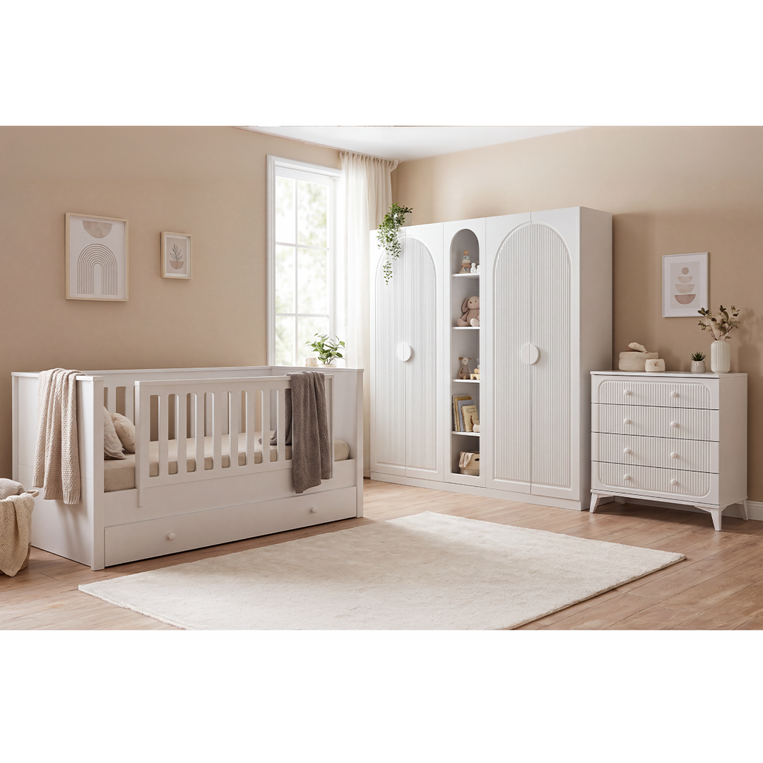 Marina baby room - غرفة ملكية